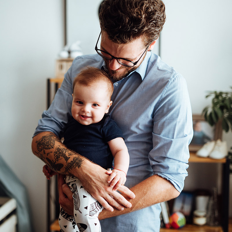 dad-and-baby-cost-page